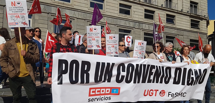 ¡Gran respuesta! a la convocatoria de CCOO y UGT frente a las Big Four por un convenio de consultoría digno