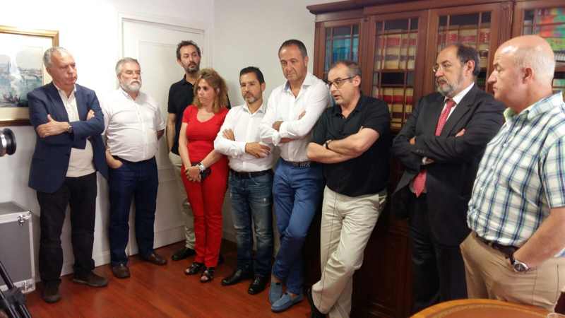 Firma convenio de ahorro