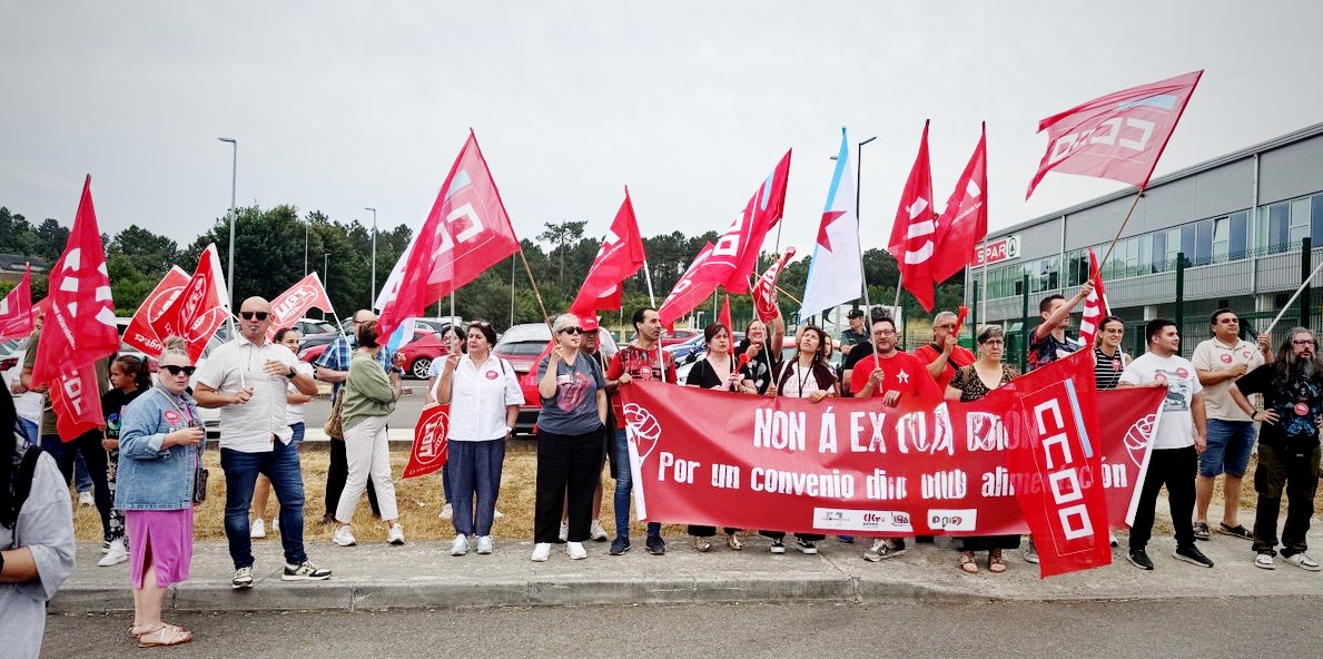 concentración convenio comercio alimentación Ourense
